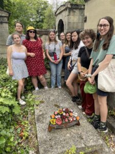 UMW sophomore Grace Gower (fifth from left) received the Beyond the Classroom Education Abroad Scholarship, which enabled her to go on a faculty-led UMW in France trip to study historic preservation in Paris. Here, she and her classmates visit the gravesite of Eliza Monroe Hay, daughter of President James Monroe. Hay was born in Fredericksburg and died in Paris. Photo courtesy of UMW Professor of Historic Preservation Andréa Livi Smith.