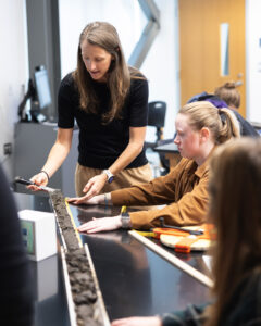 Mary Wash Day donations help keep UMW's class sizes small and provide undergraduate research opportunities for students to work alongside UMW faculty mentors. Here, Assistant Professor of Earth and Environmental Science Pamela Grothe '06 teaches a course exploring sedimentation.